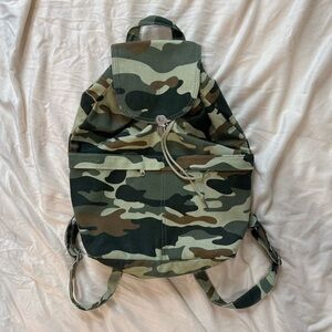 Baggu Camouflage Canvas Backpack Bag